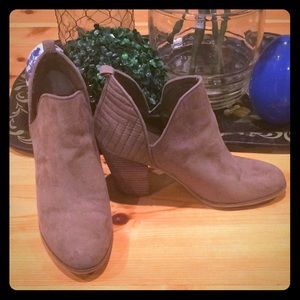 Dark tan suede booties